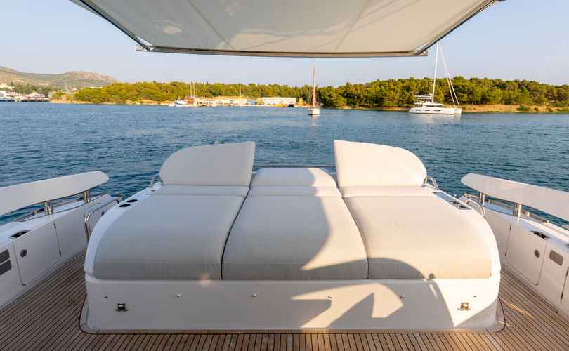 Photo Azimut S7 (2025)