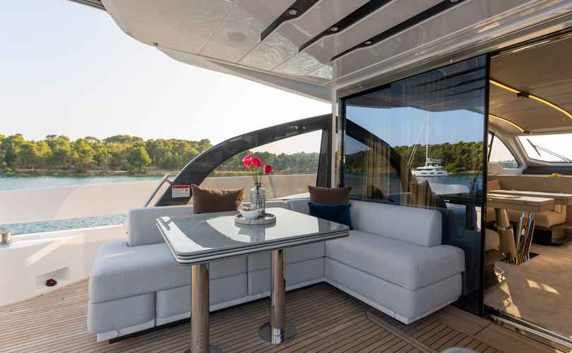 Photo Azimut S7 (2025)