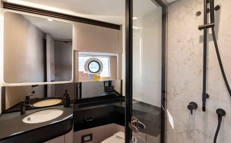 Photo Azimut S7 (2025)