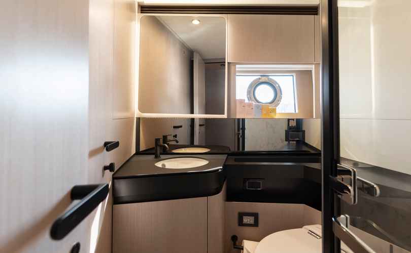 Photo Azimut S7 (2025)