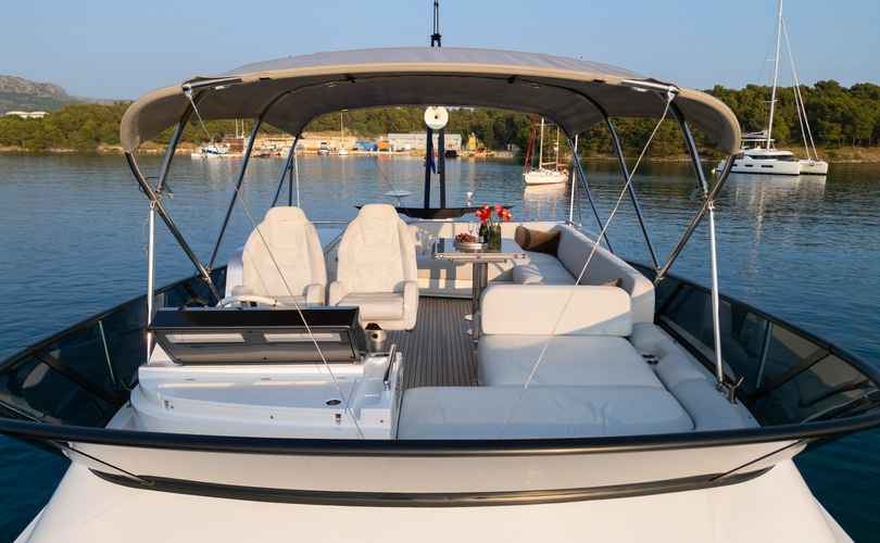 Photo Azimut S7 (2025)