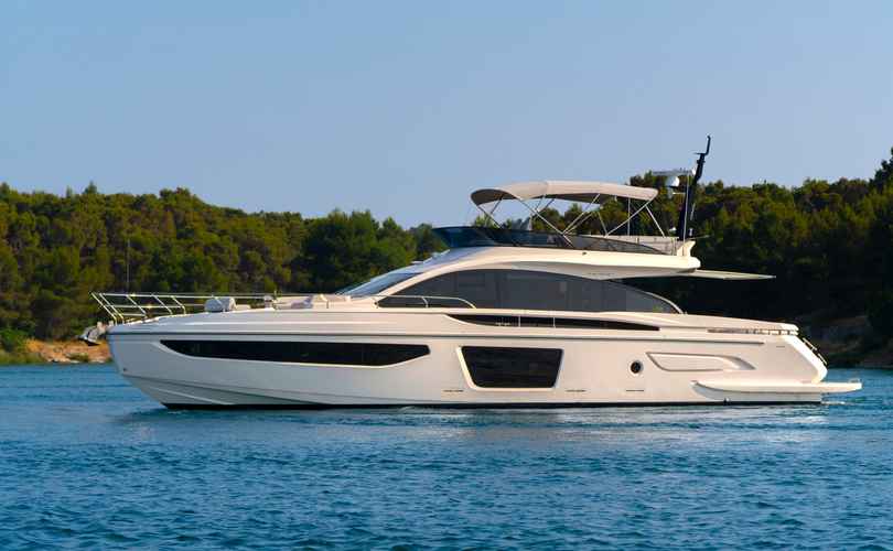 Photo Azimut S7 (2025)