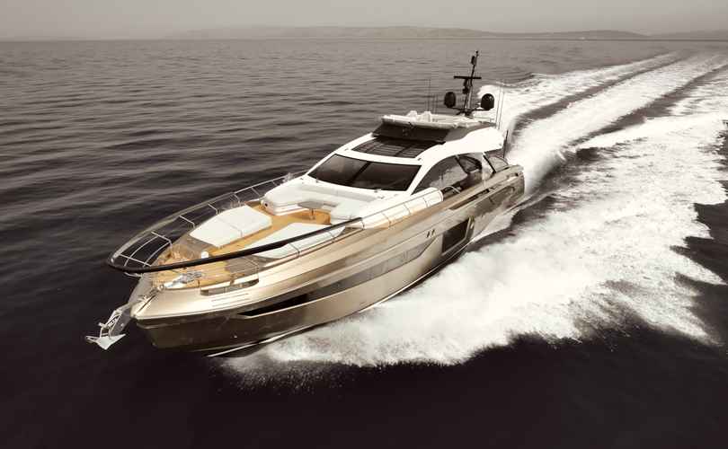 Photo Azimut S8 (2024)
