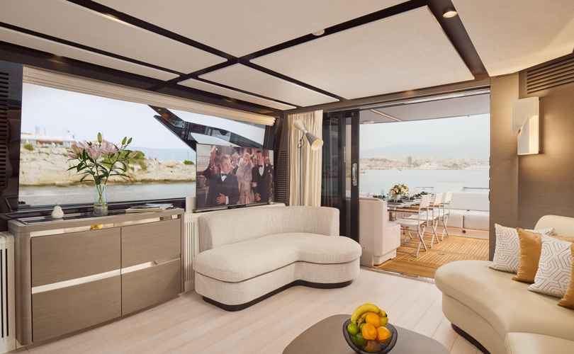 Photo Azimut S8 (2024)