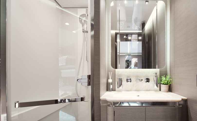 Photo Azimut S8 (2024)