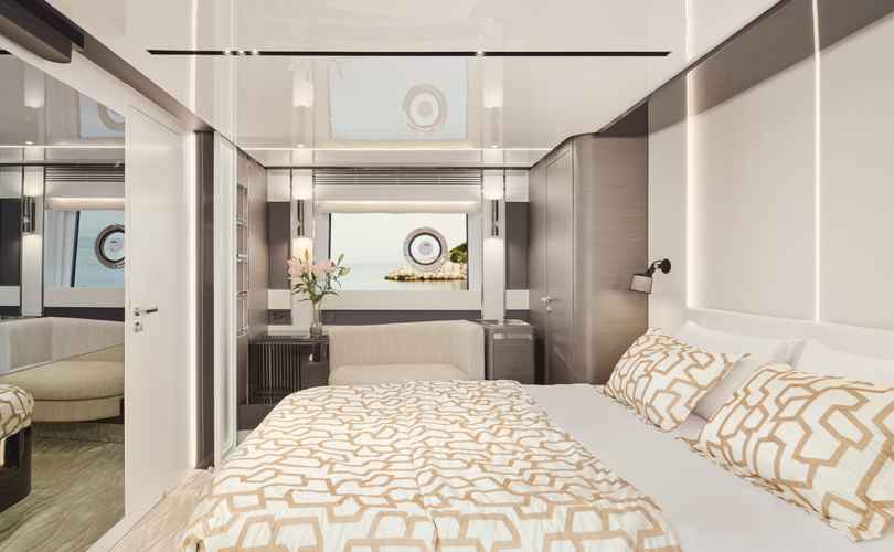 Photo Azimut S8 (2024)