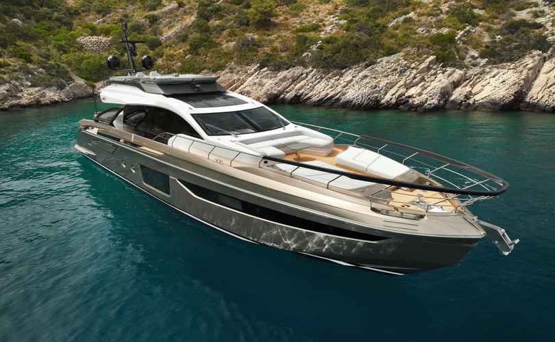 Photo Azimut S8 (2024)
