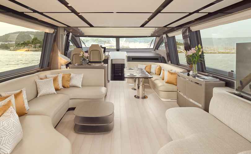 Photo Azimut S8 (2024)