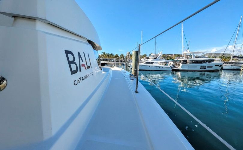 Photo Bali 4.4 (2022)