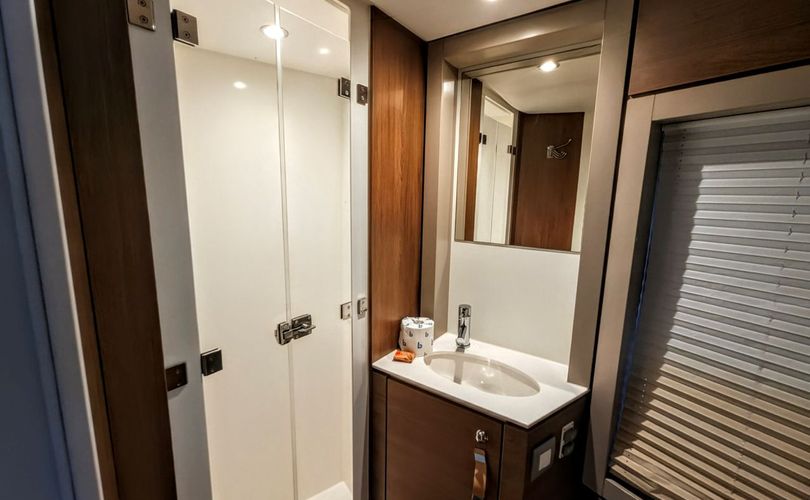 Photo Bali 4.4 (2022)