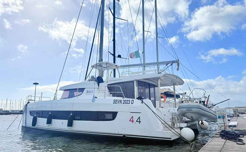 Photo Bali 4.4 (2024)