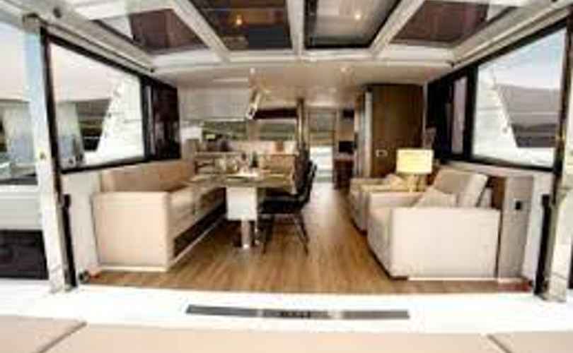 Photo Bali 4.4 (2023)