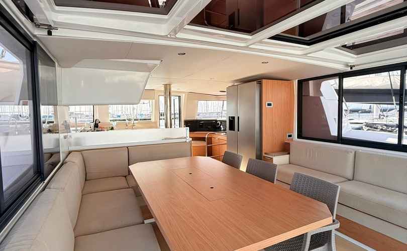 Photo Bali 4.4 (2024)