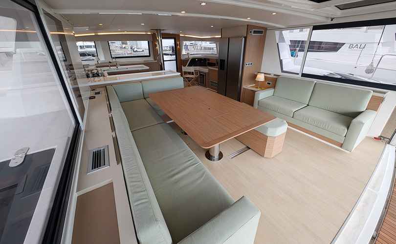 Photo Bali 5.4 (2025)