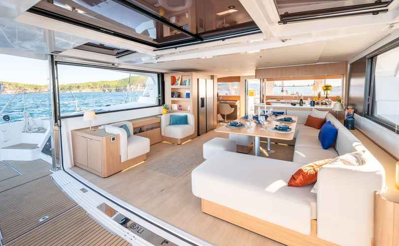 Photo Bali 5.8 (2026)