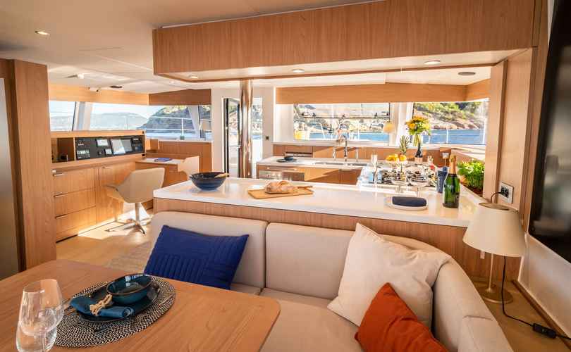 Photo Bali 5.8 (2026)