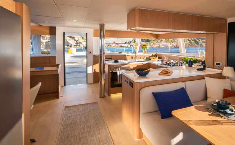 Photo Bali 5.8 (2026)