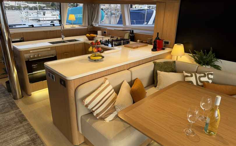 Photo Bali 5.8 (2025)