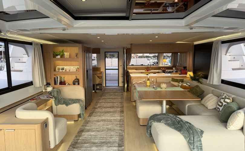 Photo Bali 5.8 (2025)