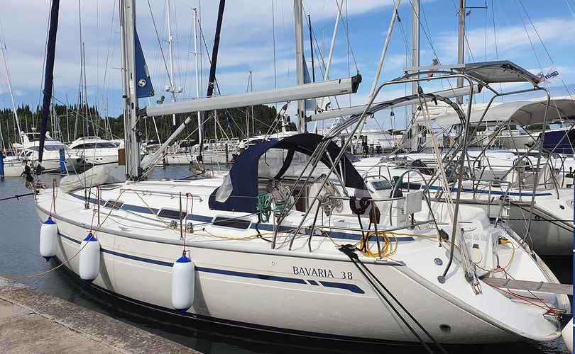 Bavaria 38