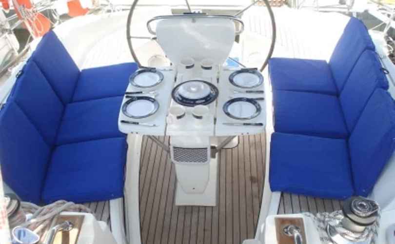 Bavaria 38