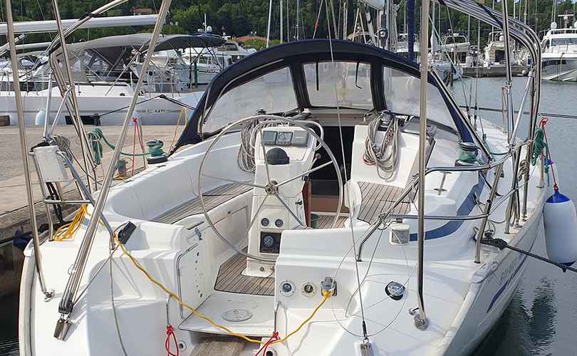 Bavaria 38