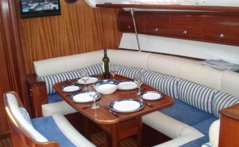 Bavaria 38