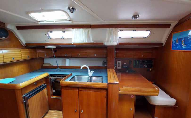 Bavaria 49