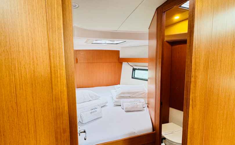 Bavaria C38