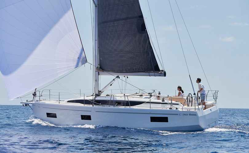 Photo Bavaria C38 (2023)