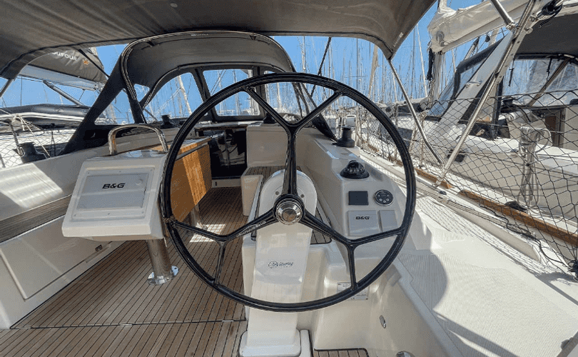 Bavaria C38