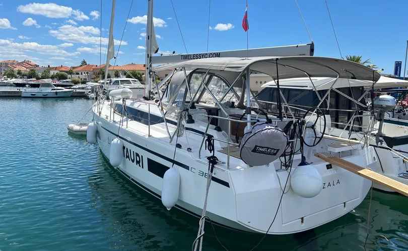 Photo Bavaria C38 (2024)