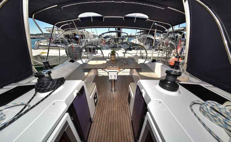 Bavaria C42
