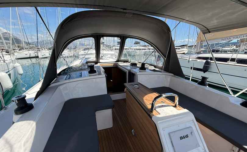 Photo Bavaria C42 (2025)