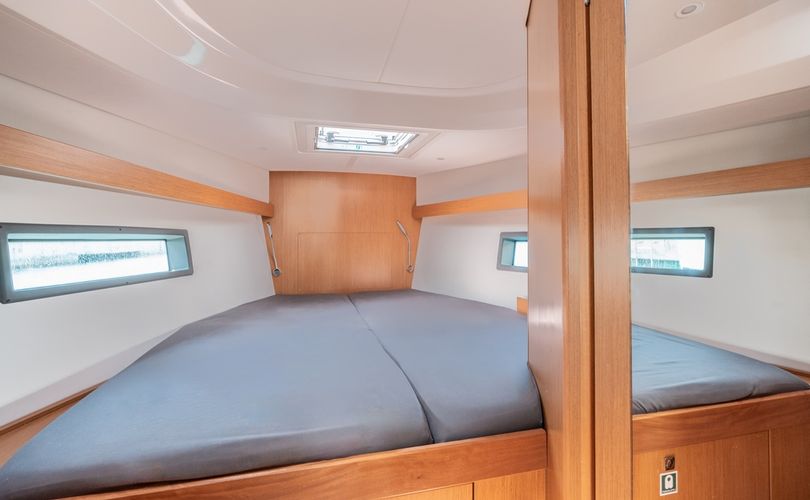 Bavaria C42