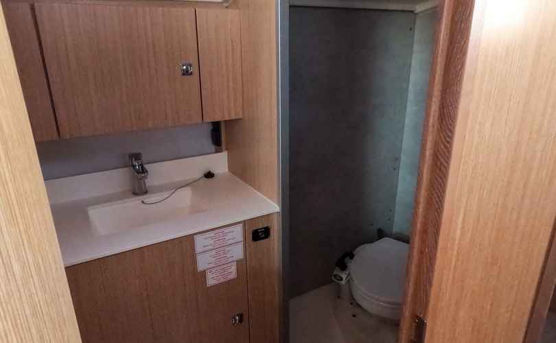 Photo Bavaria C42 (2023)