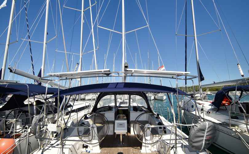 Bavaria C42