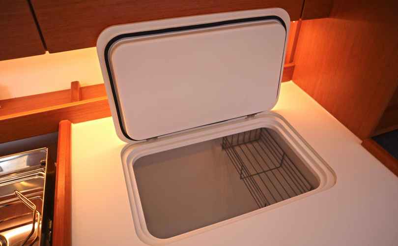 Photo Bavaria C42 (2024)