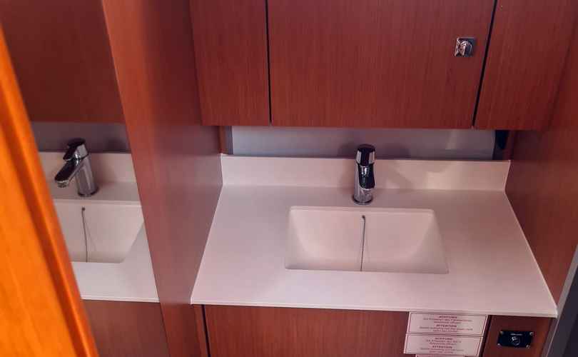 Photo Bavaria C42 (2021)