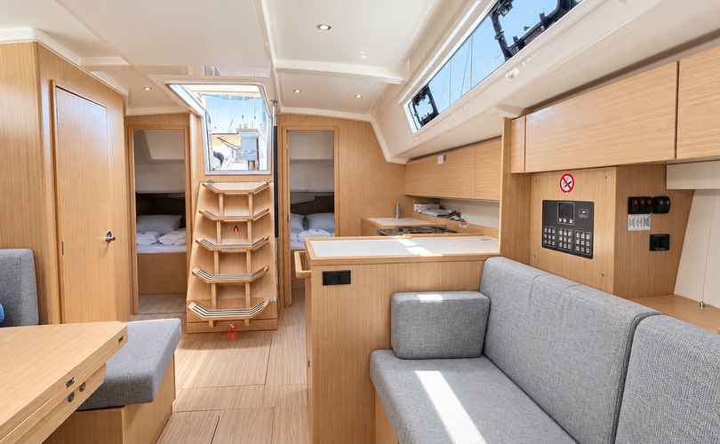 Photo Bavaria C42 (2023)