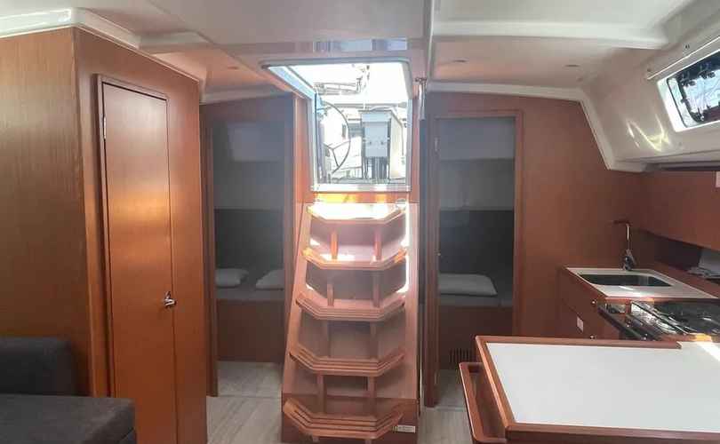 Photo Bavaria C42 (2025)