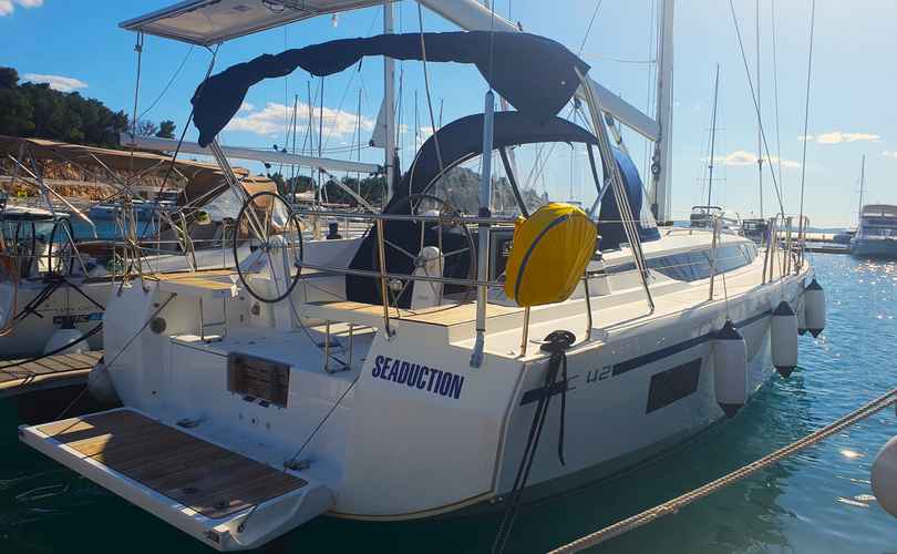 Bavaria C42
