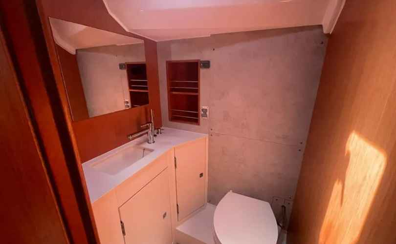 Photo Bavaria C42 (2025)