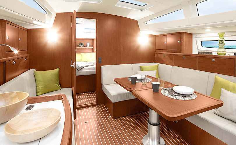 Photo Bavaria C42 (2022)