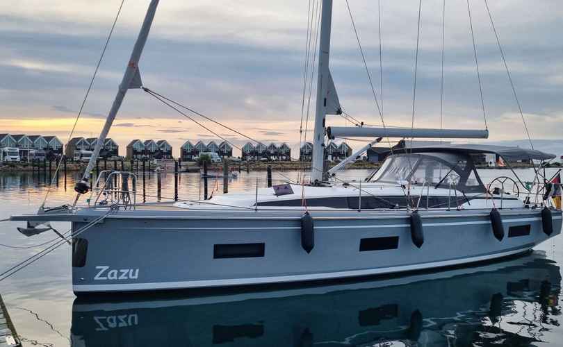 Photo Bavaria C42 (2021)