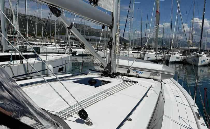 Photo Bavaria C42 (2025)