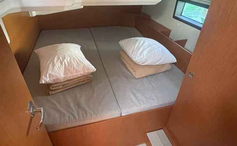 Photo Bavaria C42 (2024)