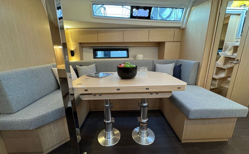 Photo Bavaria C42 (2024)