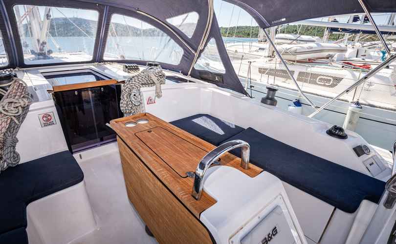 Photo Bavaria C42 (2022)