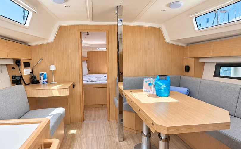 Photo Bavaria C42 (2023)